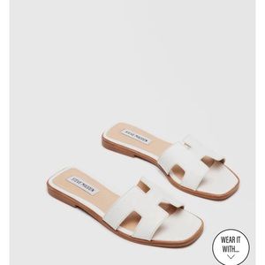 Steve Madden white Haydn sandal